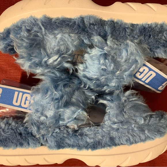 Brand NWT UGG Fluff Sugar Sandal Size 7 - Picture 3 of 7